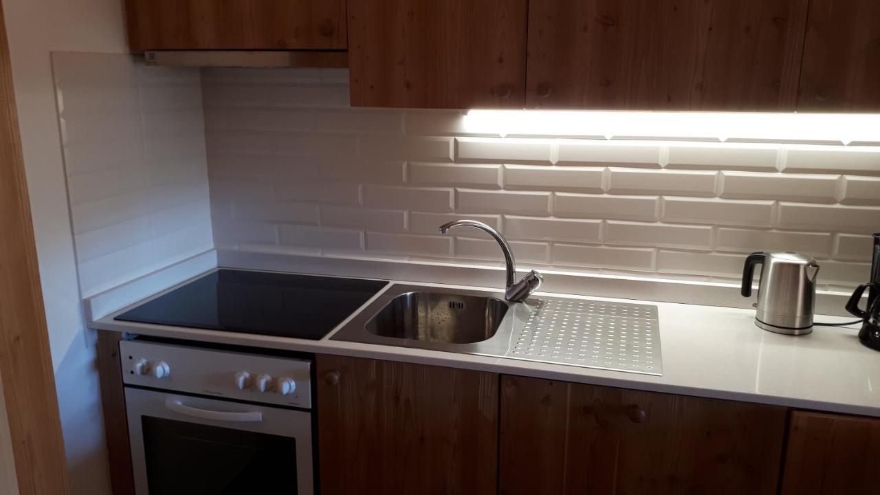 Apartment 24 Hotel Etrier Pool & Spa Кранс Монтана Екстериор снимка