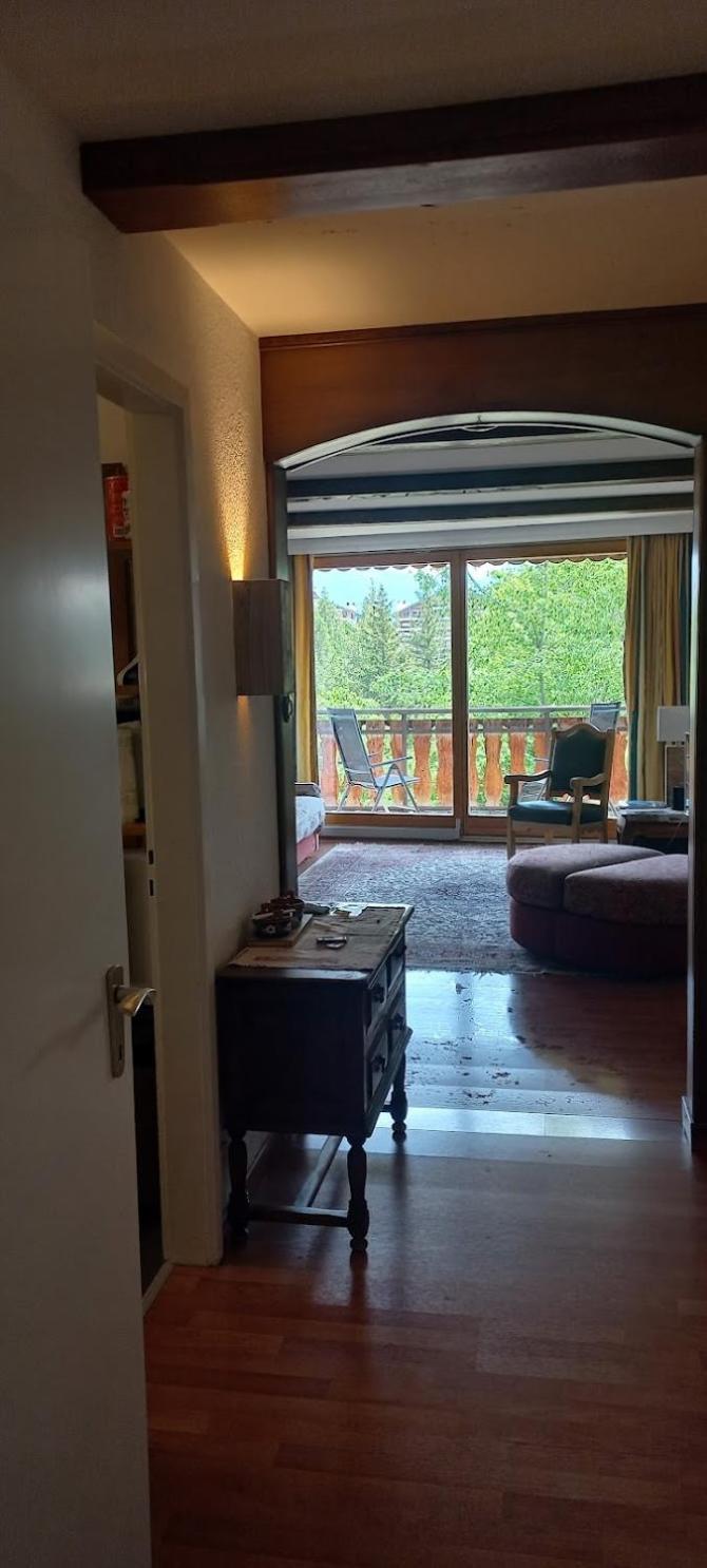 Apartment 24 Hotel Etrier Pool & Spa Кранс Монтана Екстериор снимка